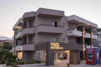 Mare Blue Suites - موقف سيارات