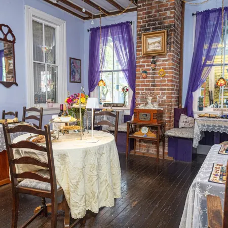 Penny Farthing Inn