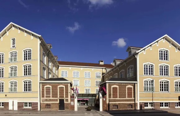 特魯瓦中心美居酒店