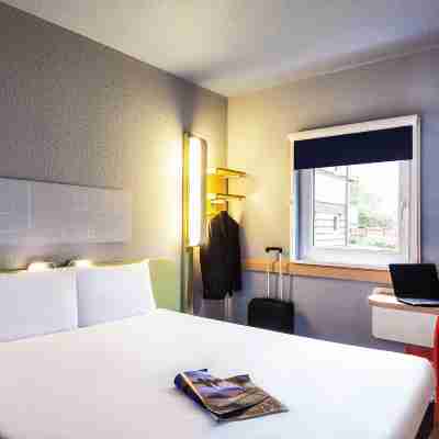 Ibis Budget Cergy St Christophe Rooms