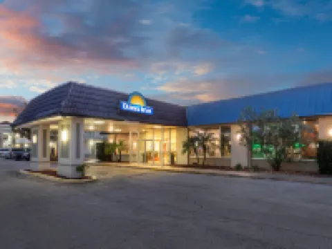Days Inn by Wyndham Titusville Kennedy Space Center Hotels in Brevard County