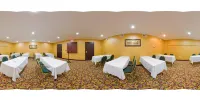 Holiday Inn Express & Suites Swansea Hotels in Swansea