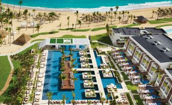 Dreams Onyx Resort & Spa - All Inclusive
