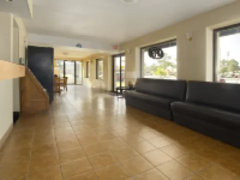 Days Inn by Wyndham Brunswick/St. Simons Area Hotels in Dock Junction