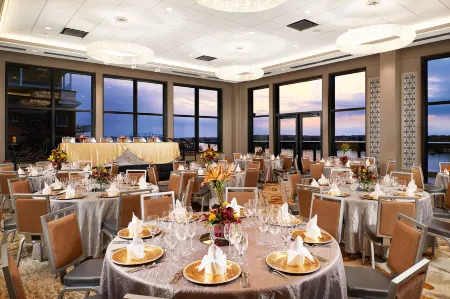 The Merrill Hotel, Muscatine, a Tribute Portfolio Hotel