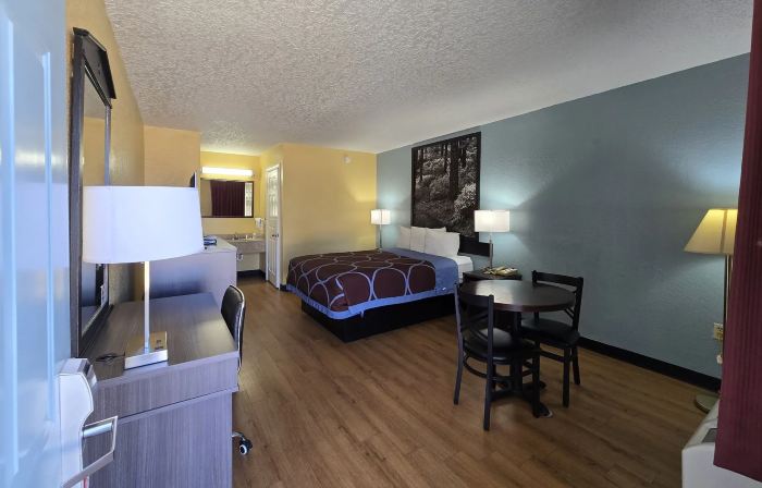 Super 8 by Wyndham Arkadelphia Caddo Valley Area