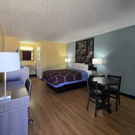Super 8 by Wyndham Arkadelphia Caddo Valley Area