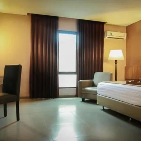Raden Wijaya Hotel & Convention