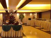 The Royal Orchid Hotel, Chembur Hotels near SIMSR