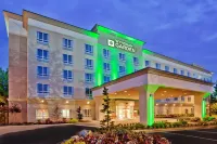 Wyndham Garden Duluth Hotels in Duluth