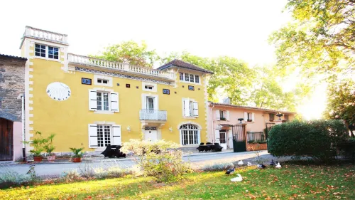 Château de la Prade - Bed and breakfasts