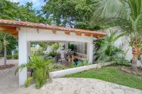 Stunning 2Br Oceanview 4th-Floor | Balcony - Sea View