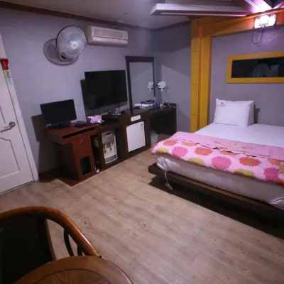 K Motel Các khách sạn gần Công viên Apsan
