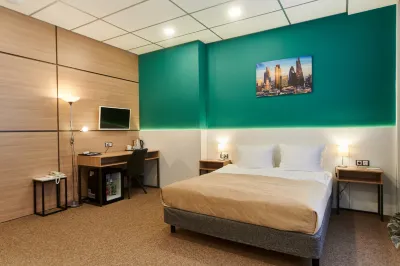 Urban Hotel のホテル