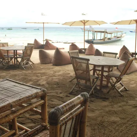 Gili Smile Bungalow