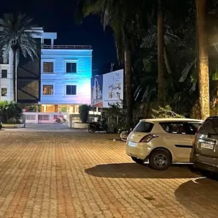 Hotel Park Residency Kozhencherry