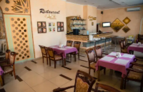 실크 웨이 호텔