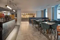 Hilton Cardiff - bar