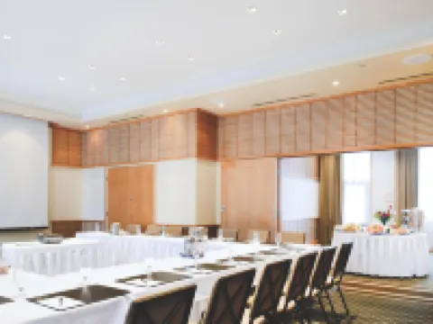 Pan Pacific Whistler Village Centre Hotels in Whistler