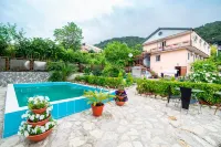 Sauchi Hotels in Kheivani