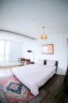 Greenpark Apartemen by Golom Room