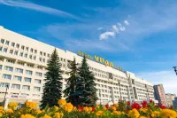 Hotel Ural Chapel of St. Stephen Velikopermskiy 주변 호텔