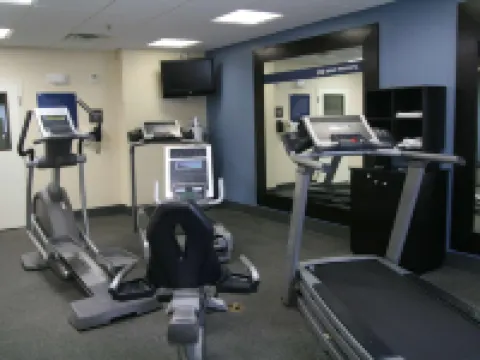 Hawthorn Extended Stay by Wyndham Kilgore 格雷格縣酒店