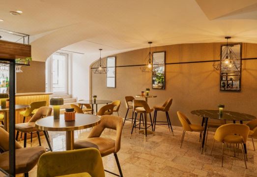 Vincci Baixa Suites Apartments 내부