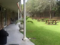 Coomera Motor Inn Hotels in South Stradbroke