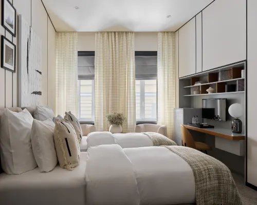 Glinz Hotel by Ginza Project โรงแรมใกล้ออโรร่าครุยเซอร์