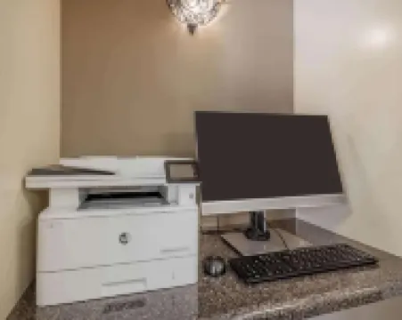 Sonesta Simply Suites Salt Lake City Airport Hotels in Salt Lake City