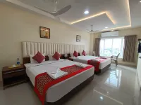 Sri Aswin Grand - Parkplatz