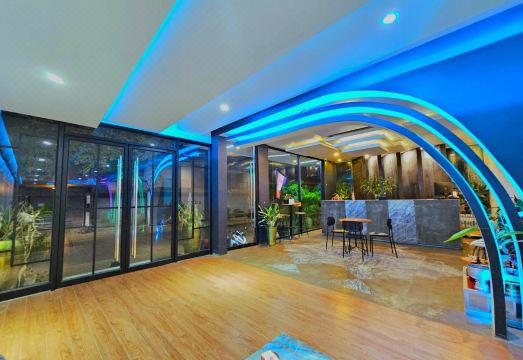 Angkor Rise Boutique