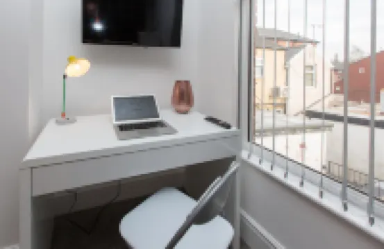 Townhouse Plus @ 130 West Street Crewe