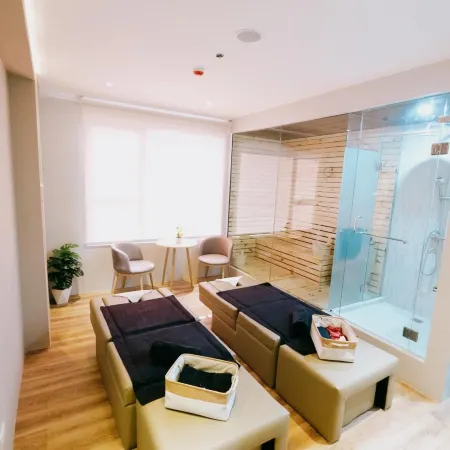 Wesfame Suites