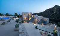 Pignolia Suites - Adults Only - Mountain View