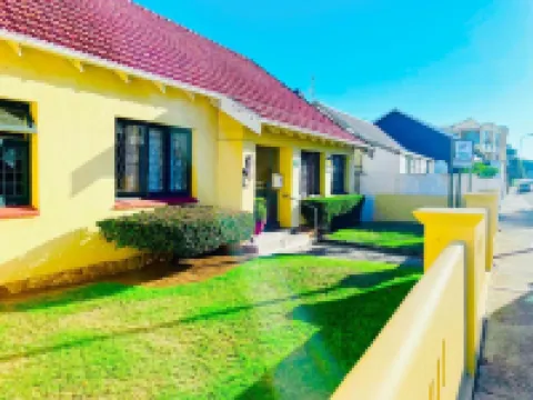 Jikeleza Lodge Hotels in 