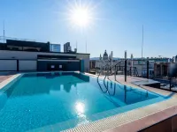 SWU Magazine Rooms Hotels near 3d Gallery Budapest