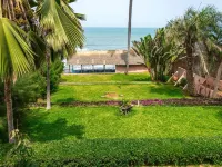 Tropic Gardens Hotel Hotels in Bakau