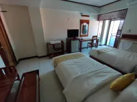 Riverfront Hotel Mukdahan - 3-Star