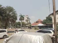 Grand Picasso Hotel - parking