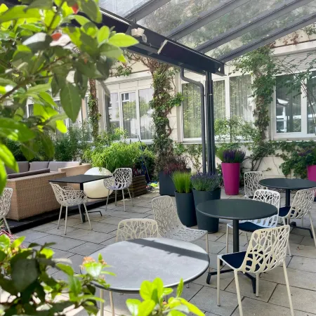 Boutique Hotel Atrium München Отели рядом с достопримечательностью «Конференц-центр Munich Workstyle»
