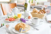 Hotel Holsteiner Hof - Timmendorfer Strand - breakfast