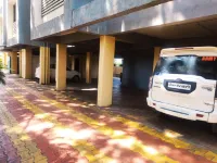 Hotel Manasi Royal - Parkplatz