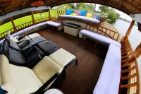 Southern Panorama Houseboats - House Boats