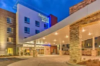 Fairfield Inn & Suites St. Louis Westport Hotels in Creve Coeur Township