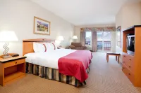 Holiday Inn & Suites Osoyoos