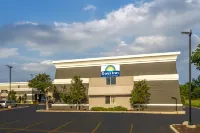 Days Inn by Wyndham Pleasant Prairie Kenosha Hôtels à : Pleasant Prairie