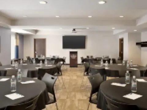 Microtel Inn & Suites by Wyndham Lloydminster Hoteles en Lloydminster