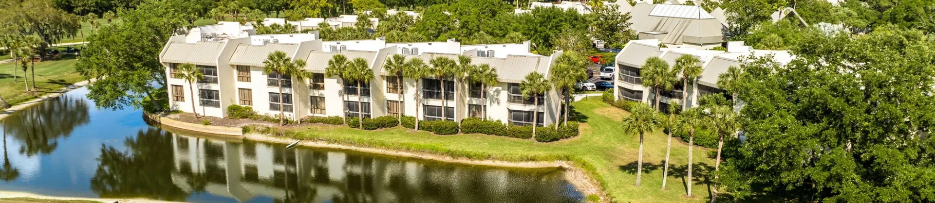 Hotels with Villas
